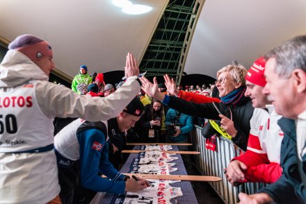 Ceremonia wręczenia numerów startowych